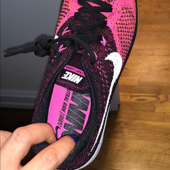 BRAND NEW Nike flyknit lunarlon - Picture 3 of 4